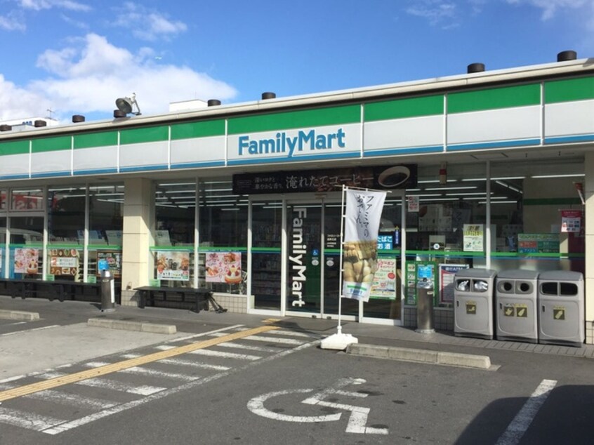 ファミリーマート加美北店(コンビニ)まで640m Ｋ－フロント加美北公園