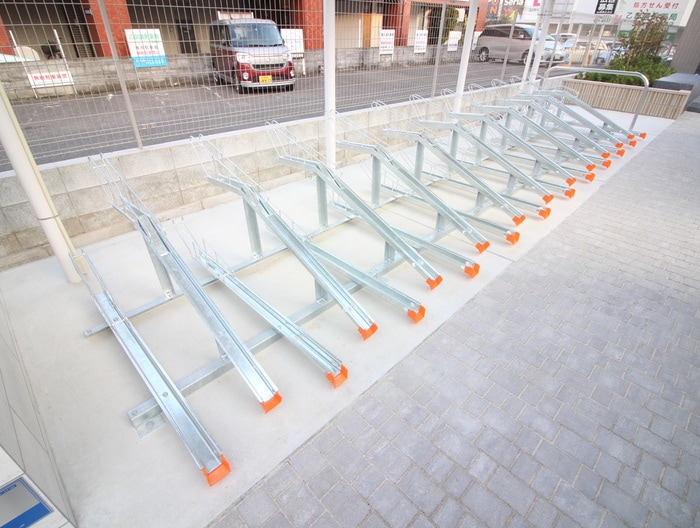 駐輪場 グローリードミール開田