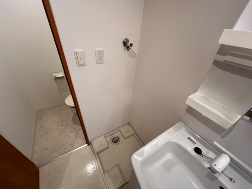 洗濯機置場 グランカーサ緑地公園