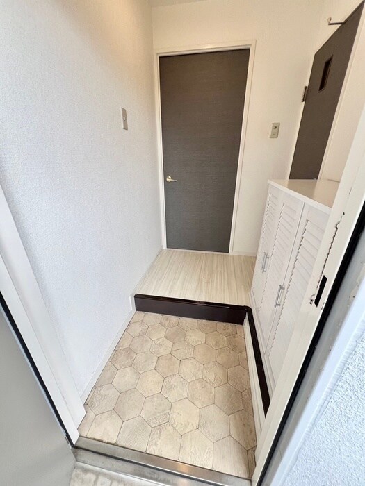 玄関 ワコ－レ篠原中町