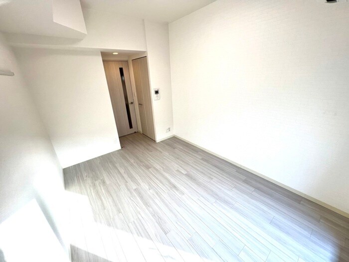 居室 ﾌﾟﾚｻﾝｽOSAKADOMECITYｸﾛｽﾃｨ(204)