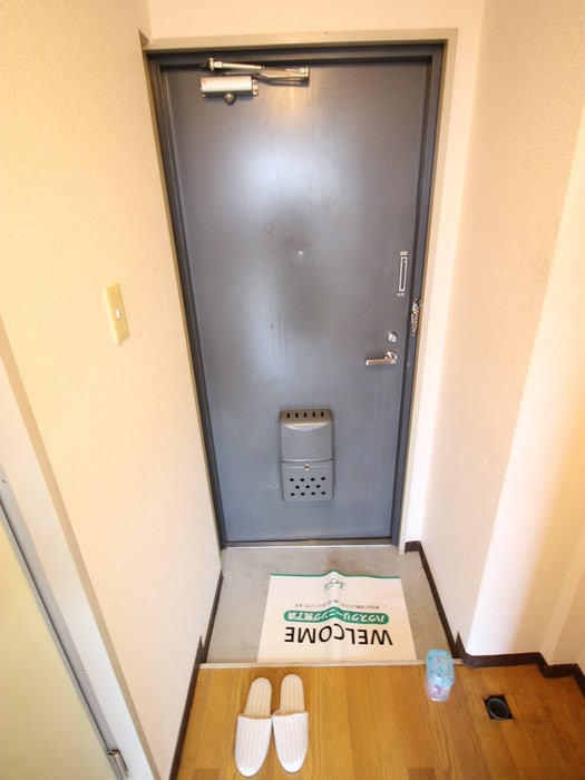 玄関 ＲＡＪＡＨ　ＣＬＵＢ０２