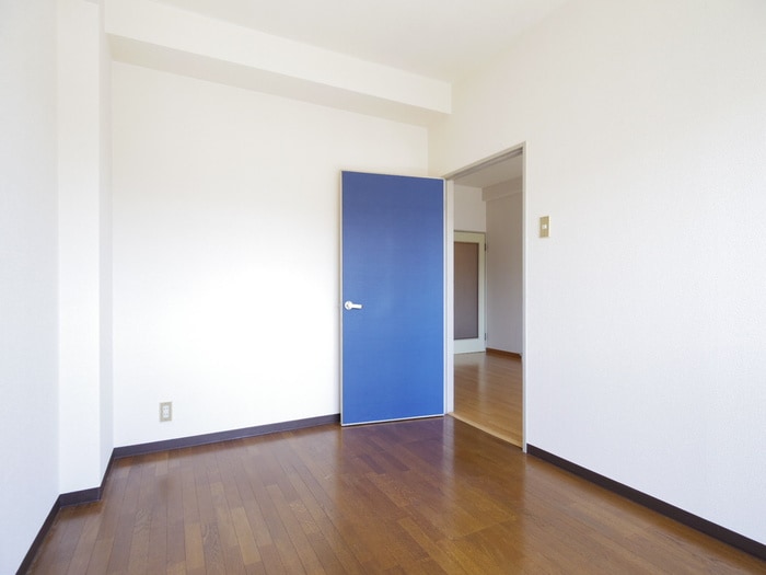 居室 セジュール大手筋