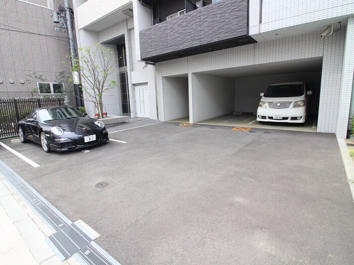 駐車場 ﾌｧ-ｽﾄｽﾃ-ｼﾞ梅田WEST(306)