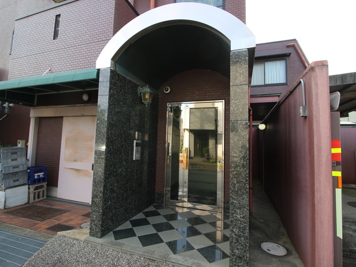 エントランス部分 ブルックスコート菅原