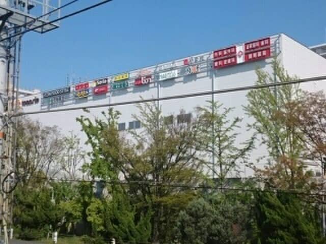 トナリエ(ショッピングセンター/アウトレットモール)まで1400m Ｍ・Ｙコ－ト