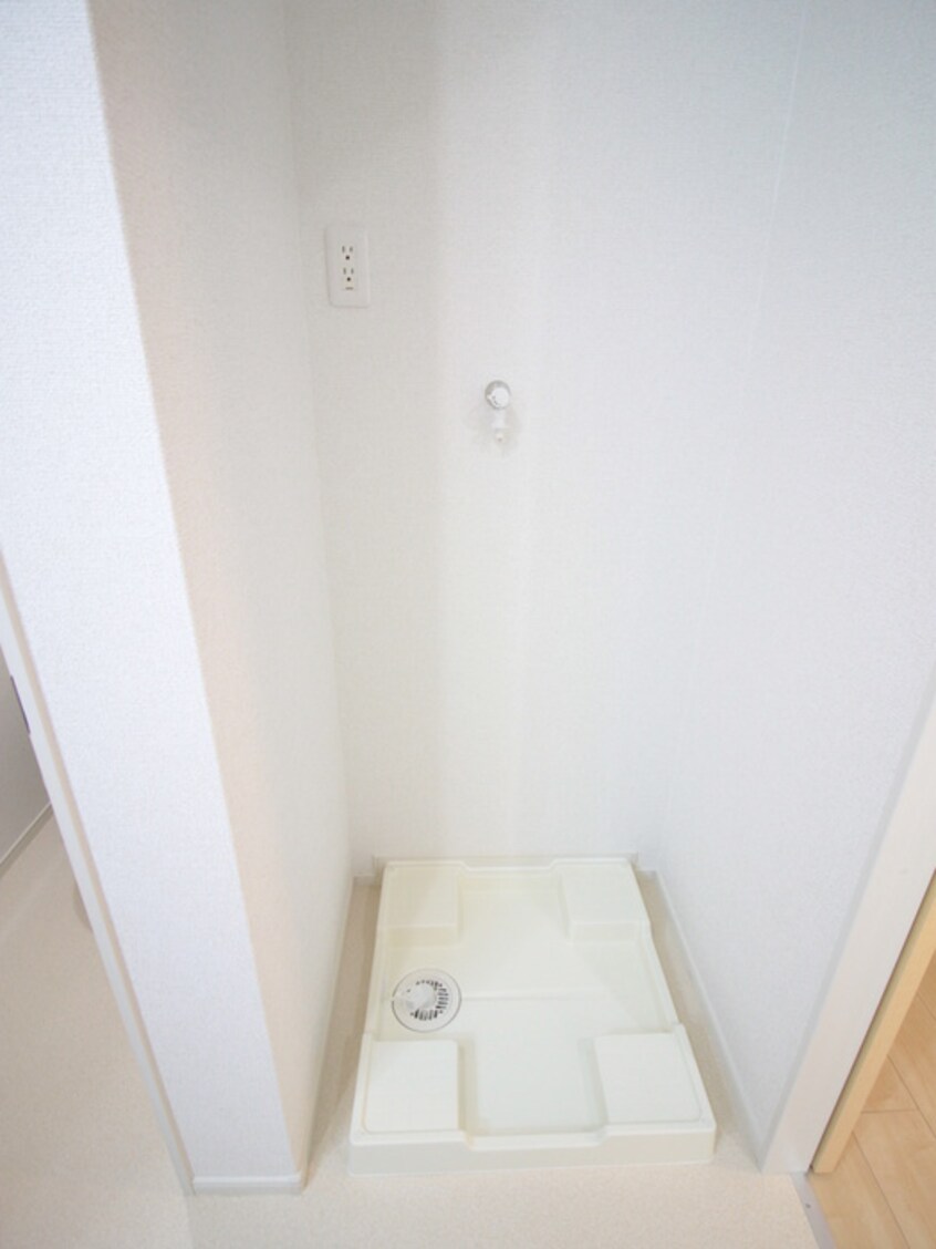 洗濯機置場 シェーネ