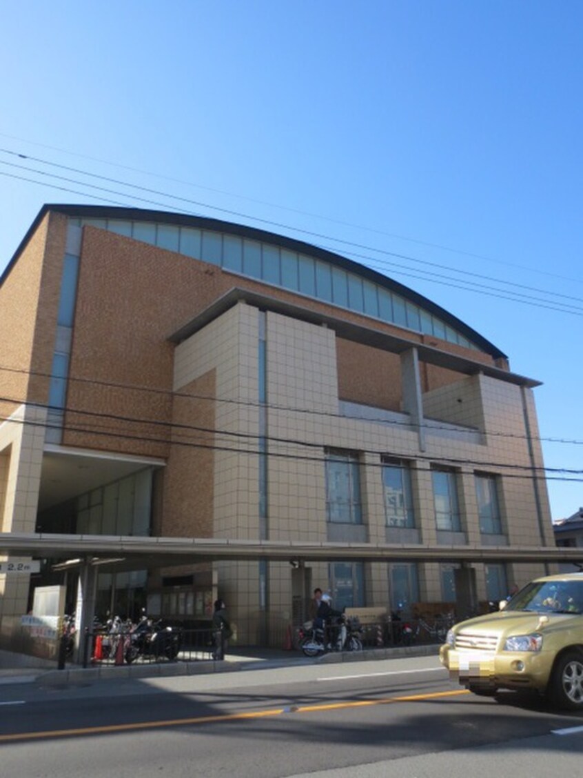 東山区役所(役所)まで40m レジュ－ルアッシュ清水