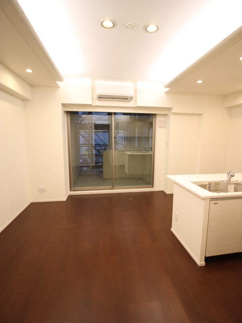 居室 SHUNKI江戸堀