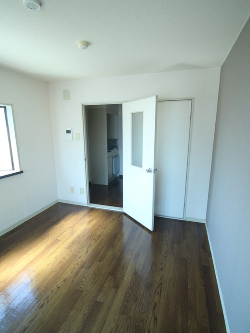 居室 メゾンかなめ