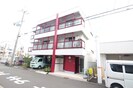 アイシス服部の外観