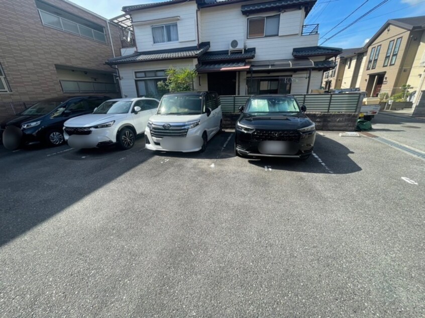 駐車場 セジュールリズ