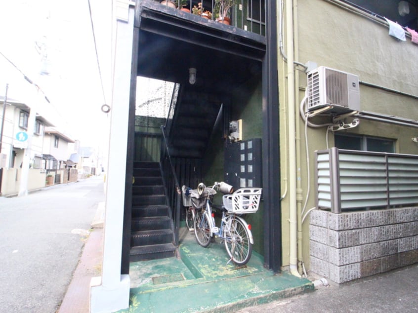 エントランス部分 リノスタイル塚口