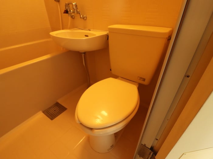 トイレ ジェイクィ－ン西大物