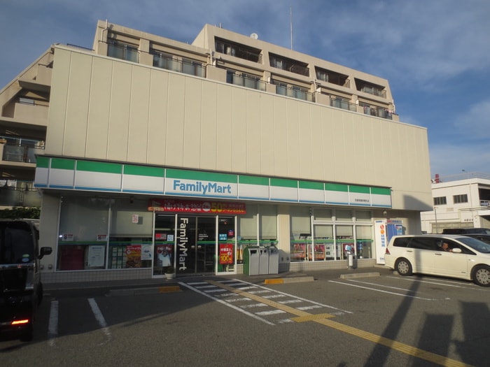 ファミリーマート(コンビニ)まで280m ジェイクィ－ン西大物