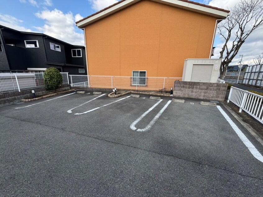 駐車場 ビサイド・アヴェニュー