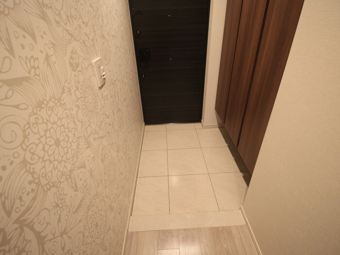 玄関 ｸﾞﾗﾝｶｻｰﾚ豊中ﾋﾙｽﾞｺｰﾄ(707)