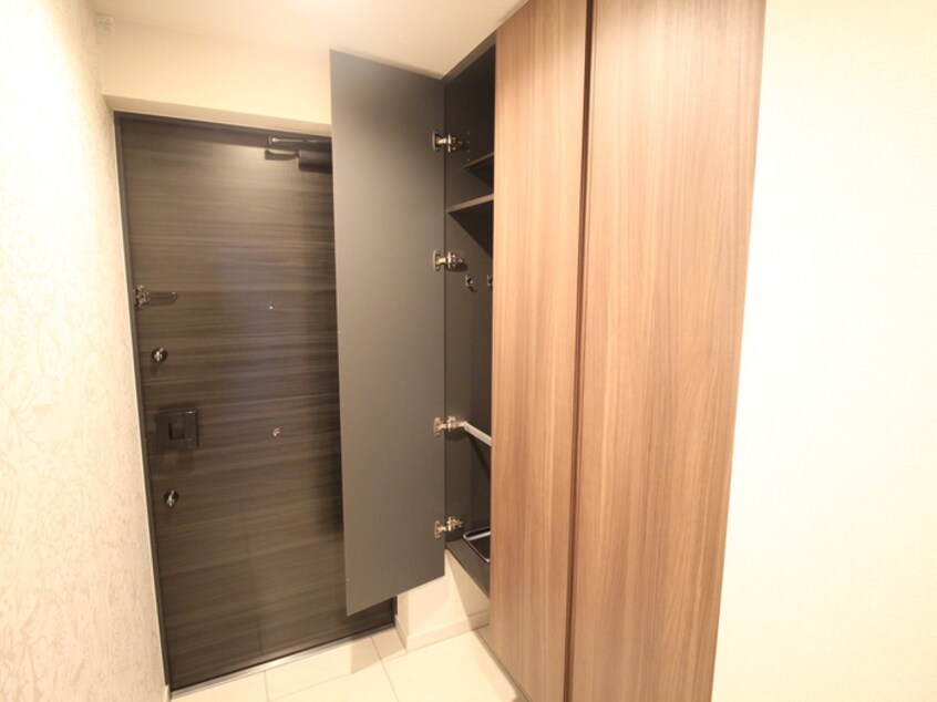 靴箱 ｸﾞﾗﾝｶｻｰﾚ豊中ﾋﾙｽﾞｺｰﾄ(707)