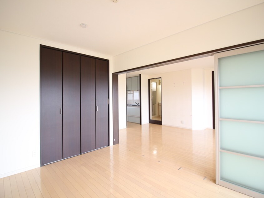 居室 メゾン東野