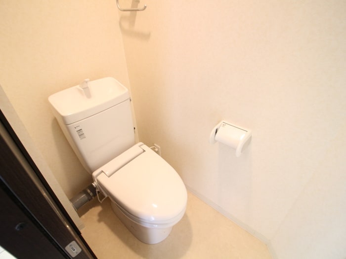 トイレ メゾン東野