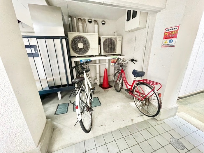 駐輪場 中央日進ビルA