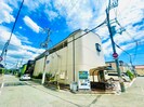 グッズインアシヤの外観