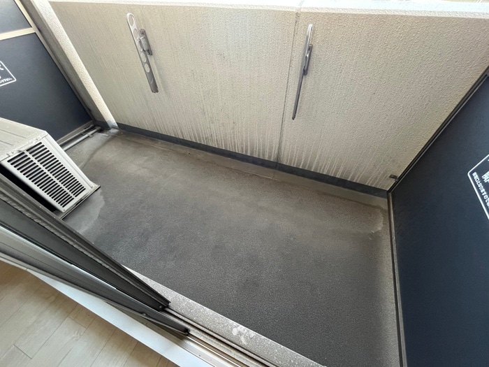 ベランダ・バルコニー ﾌﾟﾚｻﾝｽ三宮ﾌﾗﾜｰﾛｰﾄﾞ(704)