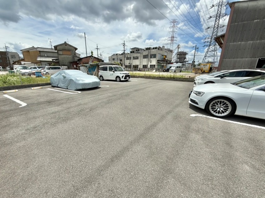 駐車場 アン・フォレストⅡ