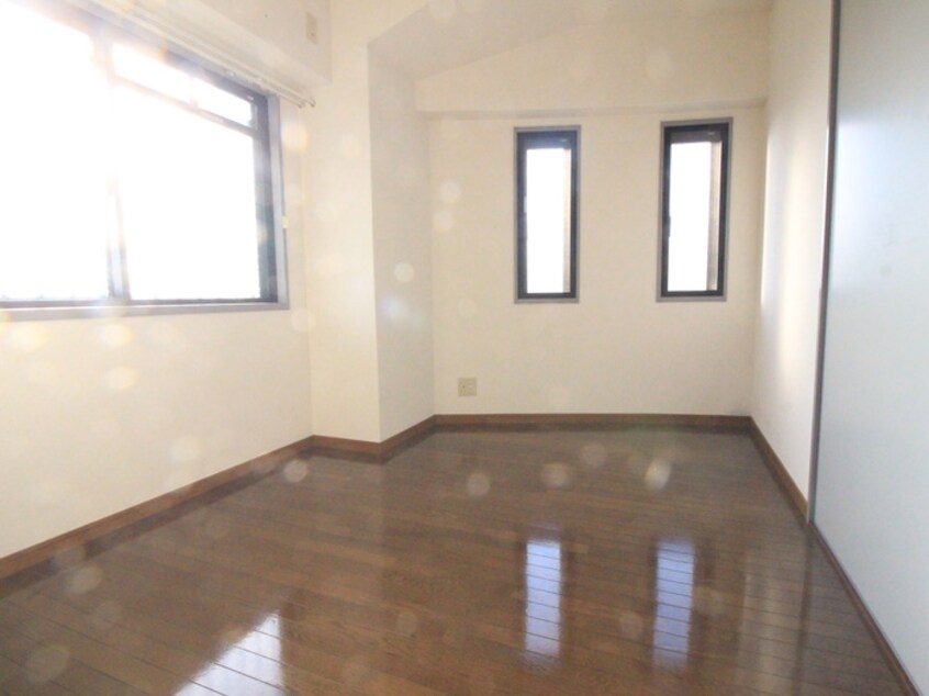 居室 ハ－モニ－ハイツⅡ