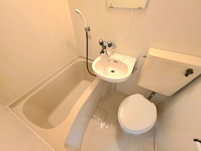 バス／シャワールーム等 レジデンス清水ヶ丘