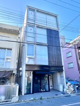 DODOHOUSE