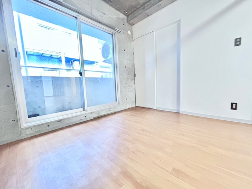 居室 DODOHOUSE