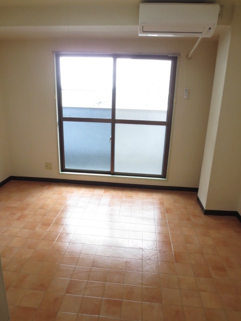 居室 ヴィラ・ＯＶＩＬＡ