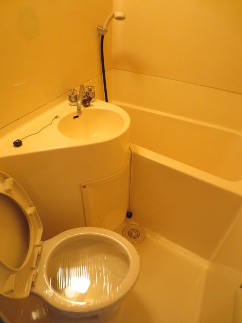 バス／シャワールーム等 ヴィラ・ＯＶＩＬＡ