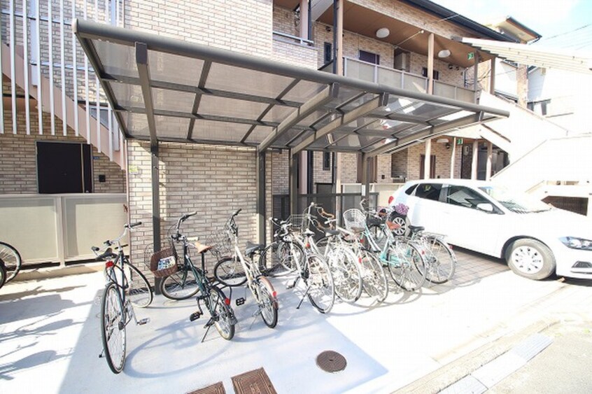 駐輪場 小倉ハイツ