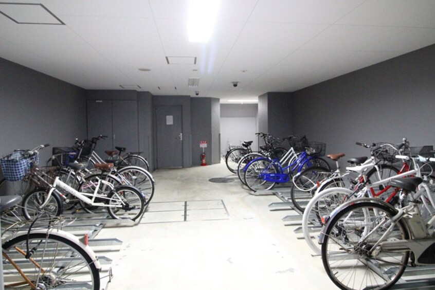 駐輪場 プレサンス梅田東ベータ(404)