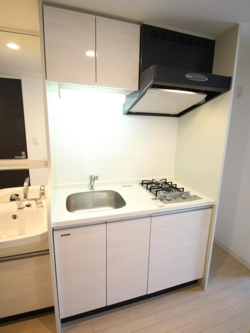キッチン プレサンス新大阪クレスタ(1103)