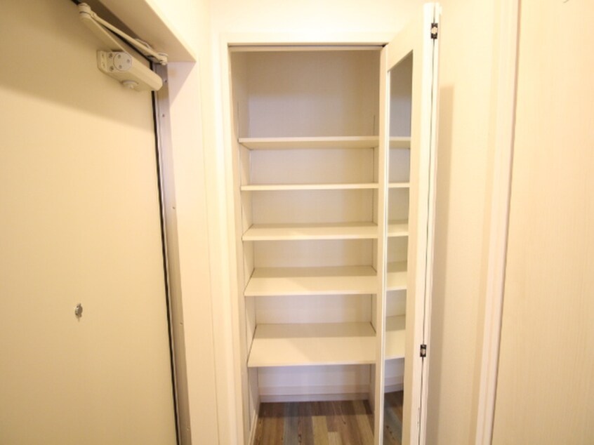 靴箱 セジュール本町