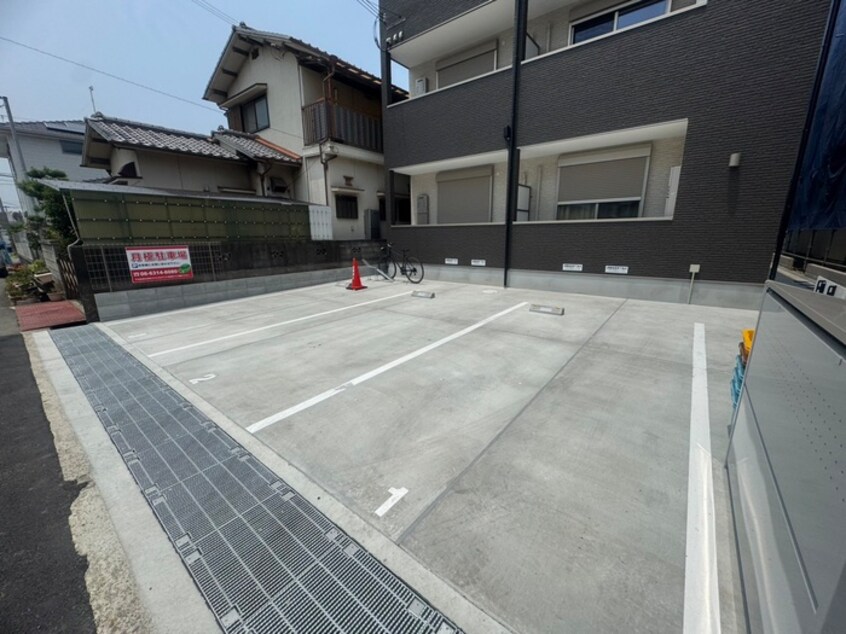 駐車場 エステイトE東加古川