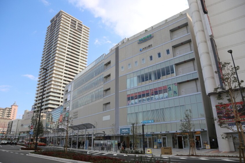 パピオス明石　市民図書館(図書館)まで700m ベルリード明石