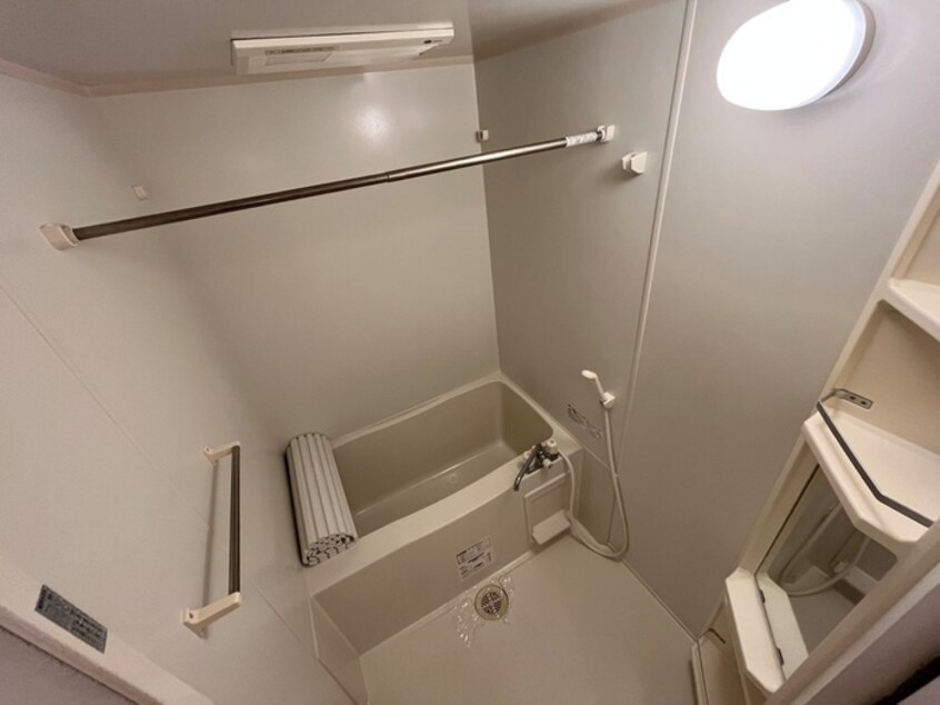 バス／シャワールーム等 サンフレ－ル水尾