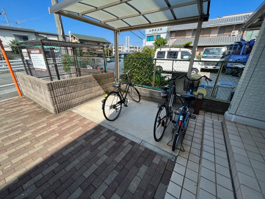 駐輪場 サンフレ－ル水尾