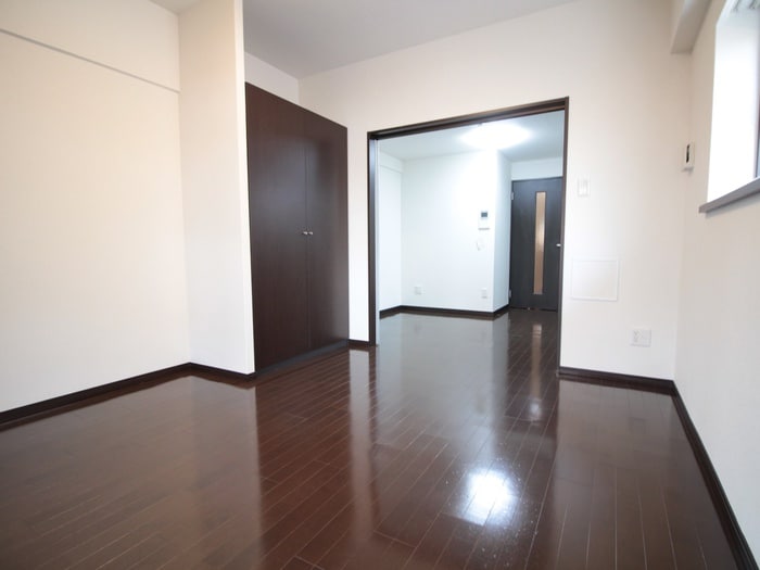 居室 ベラジオ富小路(404)