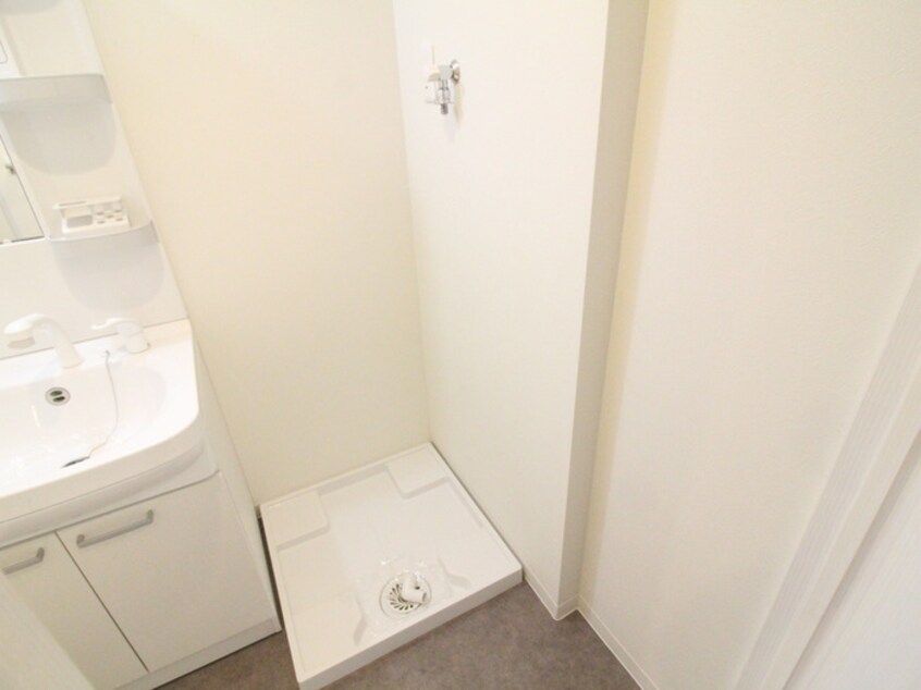 洗濯機置場 ＡＩＬＥ武庫之荘