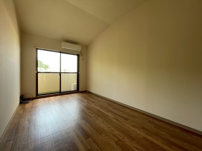 居室 オプティ岡本山手