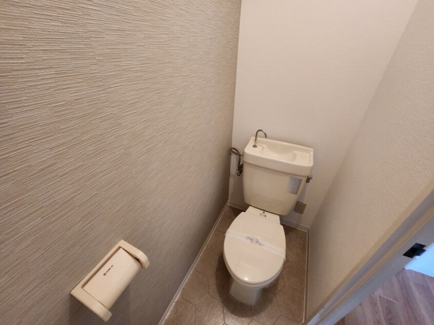 トイレ ＦＬＡＴ３４茨木