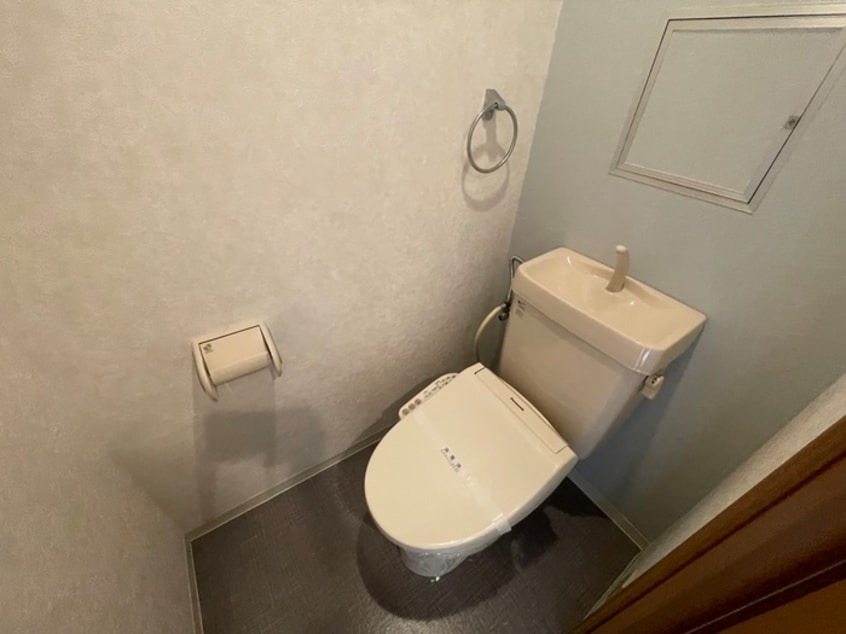 トイレ ラシ－ヌ山坂