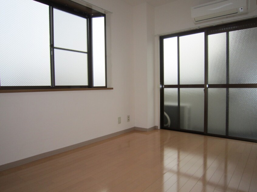 居室 有馬パレス禁野