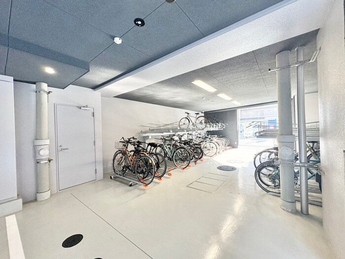 駐輪場 S-RESIDENCE阿波座bouncy