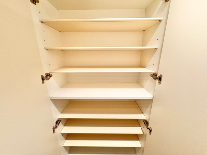 靴箱 S-RESIDENCE阿波座bouncy